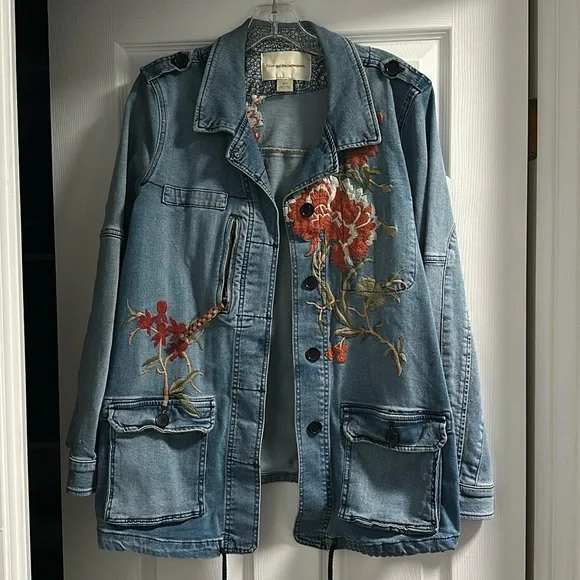 Pilcro Embroidered Jean Jacket - Picture 4 of 8